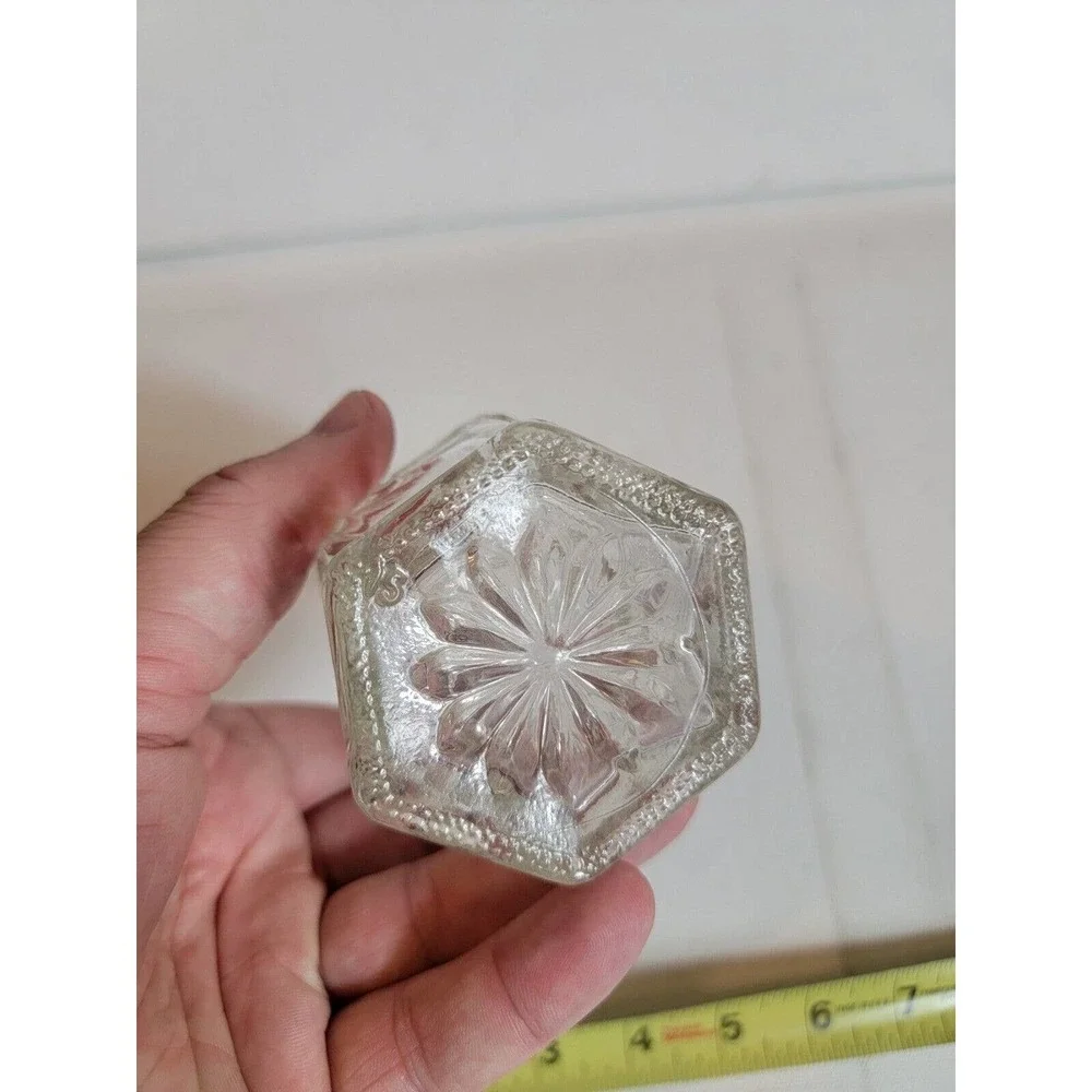 Vintage One Anchor Hocking Cruet w/Stopper‎ Star of David Pattern Pressed Glass